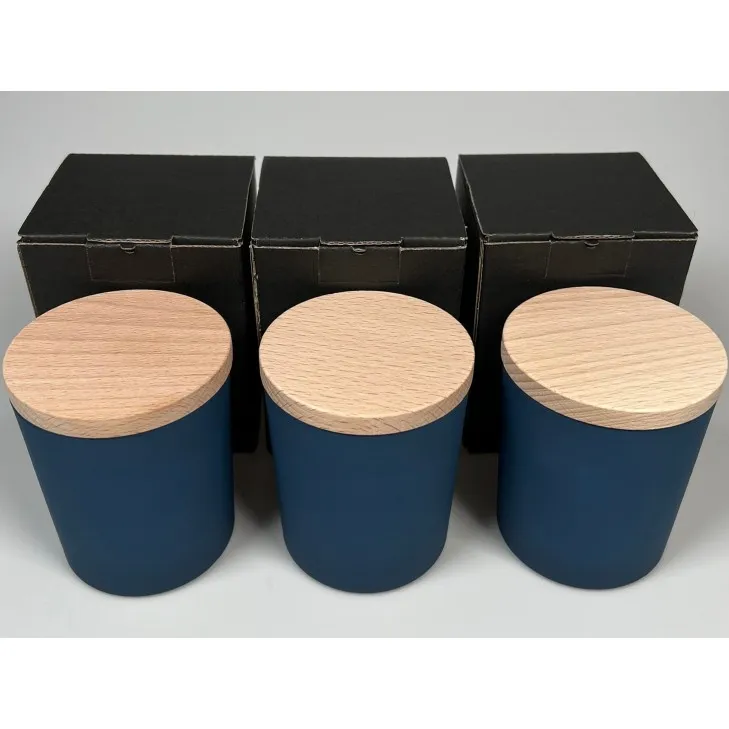 Świeca sojowa zapachowa w szkle granatowym - bawełniany knot 245 ml